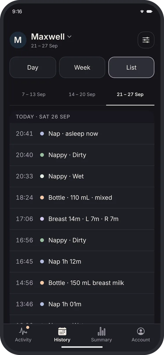 Dark mode: the History list for 21 to 27 September, with naps, nappies, bottles and a breastfeed showing left and right minutes